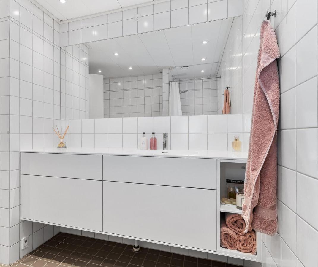 Scandi-Hygge 2 Bedroom Apartment In Charming Christianshavn 코펜하겐 외부 사진